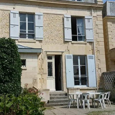 Holiday home Spacious 19th Century House