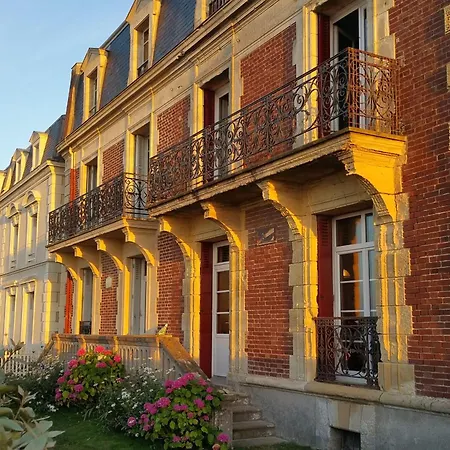 Spacious 19th Century House * Сент-Обен-сюр-Мер